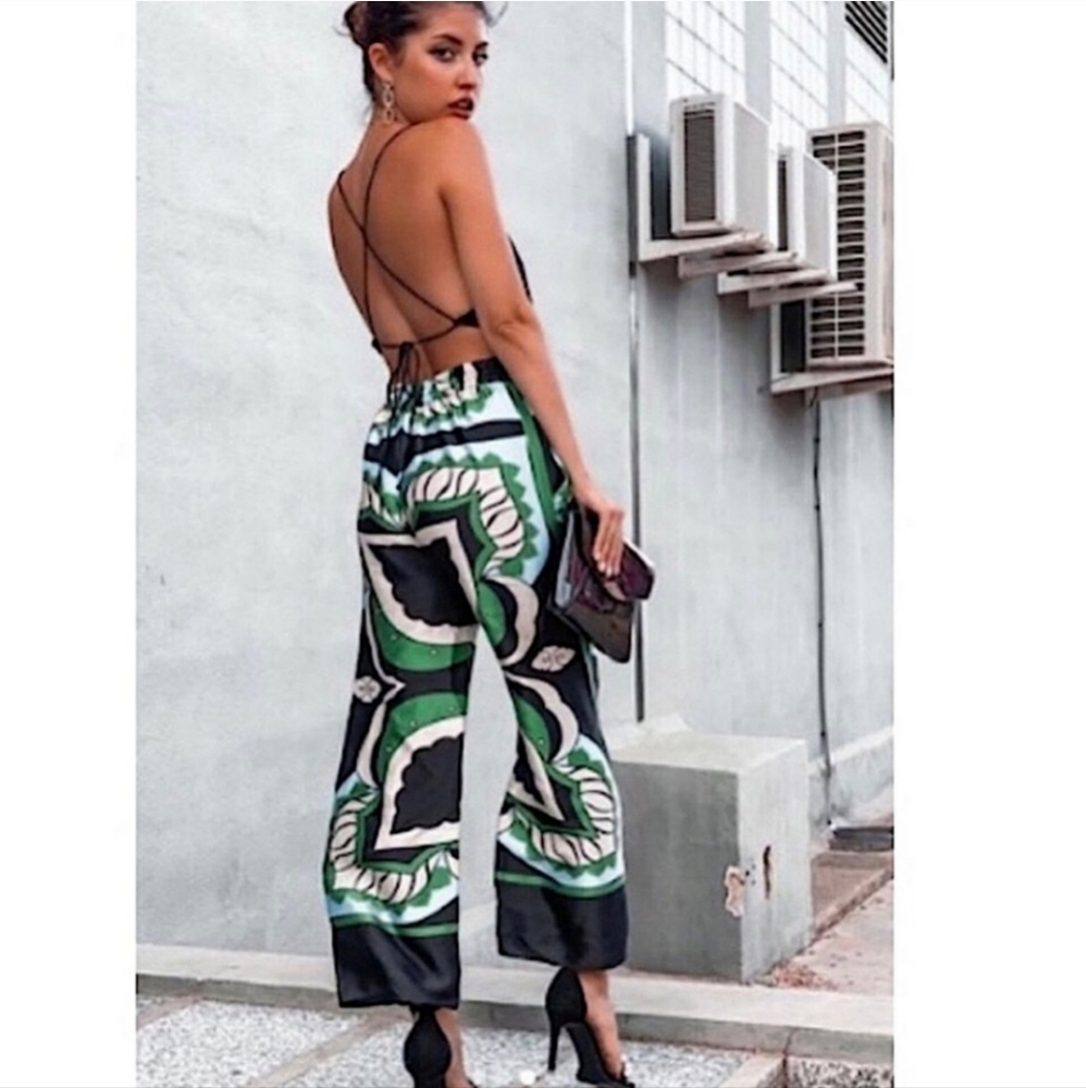 New!Zara Green Satin  Printed  Pants